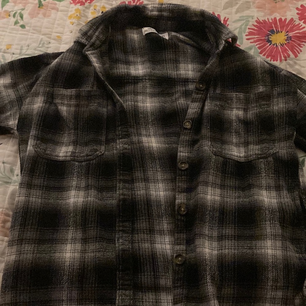 Black plaid jacket  really comfy and keeps u warm I do recommend u buy it